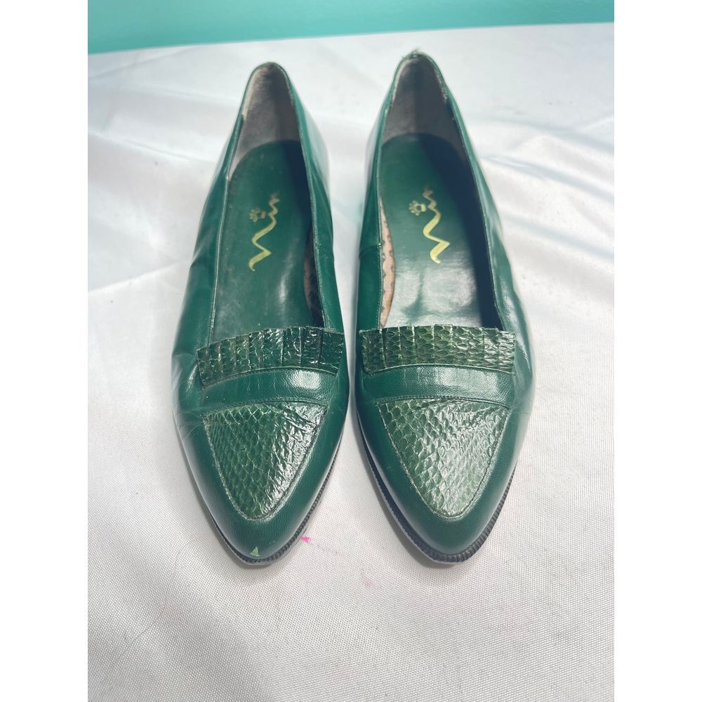 Sleek Green Leather Loafers